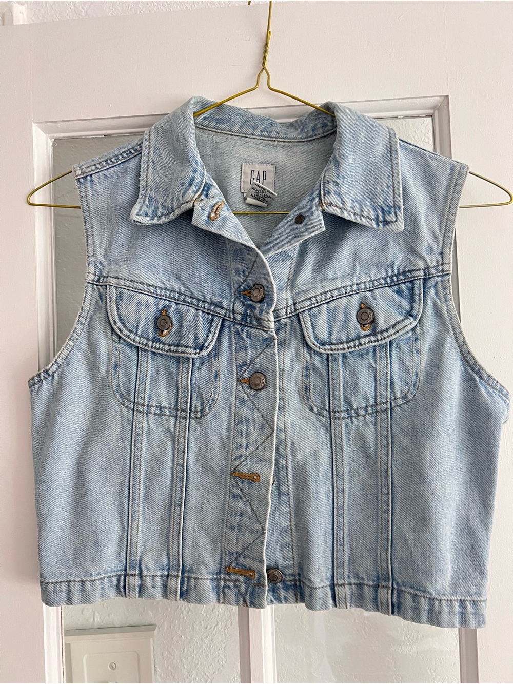 GAP Light Wash Denim Vest - Sleeveless Jacket